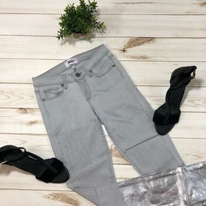Paige Verdugo Ultra Skinny light gray silver solstice jeans